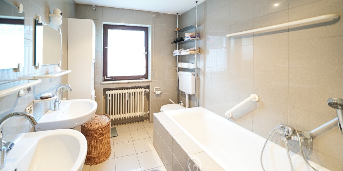 Großzügiges Zwei- bis Dreifamilienhaus mit Garten, ausgebautem Untergeschoss und Ausbaupotenzial. - Zweifamilienhaus Zell am Main | Angebot:26876421
