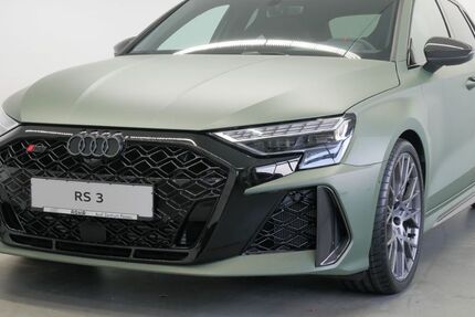 Audi RS3 4.000 km 82.490 &euro; Passau 94036