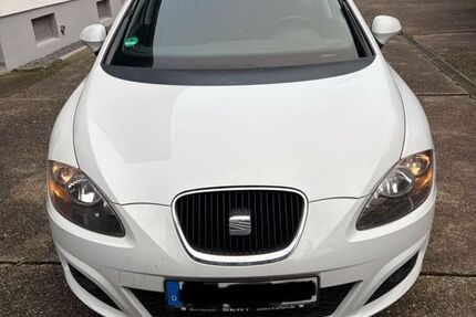Seat Leon 91.000 km 7.290 &euro; Villingen-Schwenningen 78054