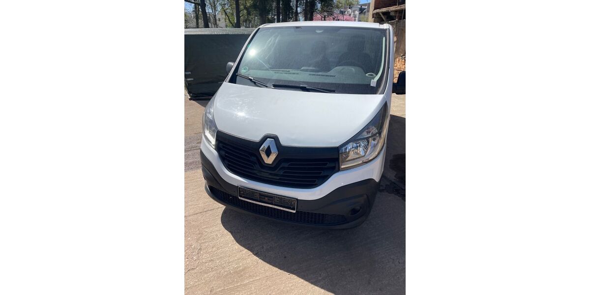Renault Trafic 122.811 km 8.950 &euro; Chemnitz 09120
