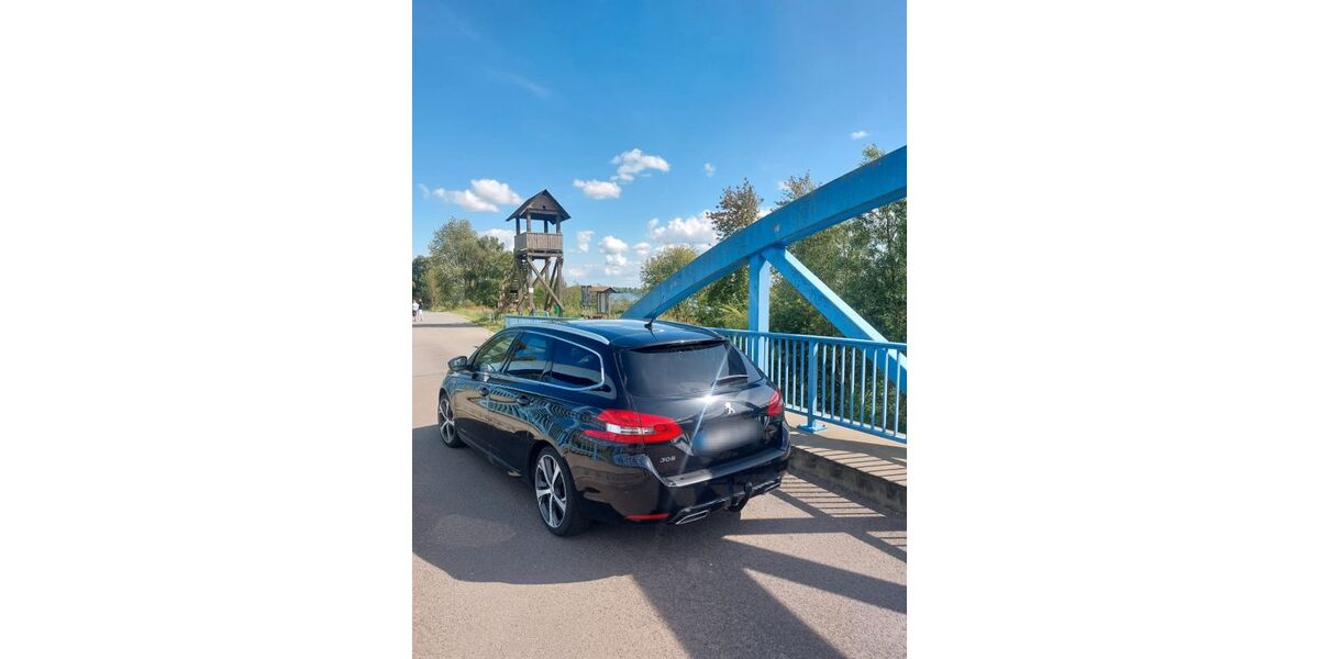 Peugeot 308 118.000 km 8.900 &euro; Neustadt-Glewe 19306