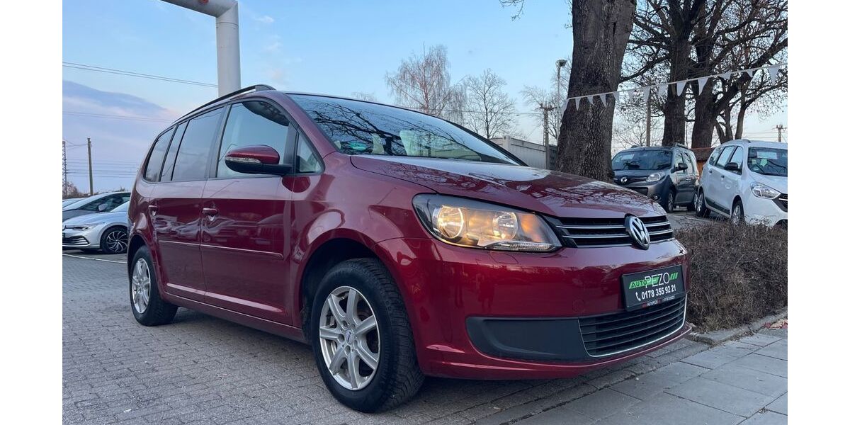 VW Touran 144.767 km 5.999 &euro; München OT Trudering-Riem 81825