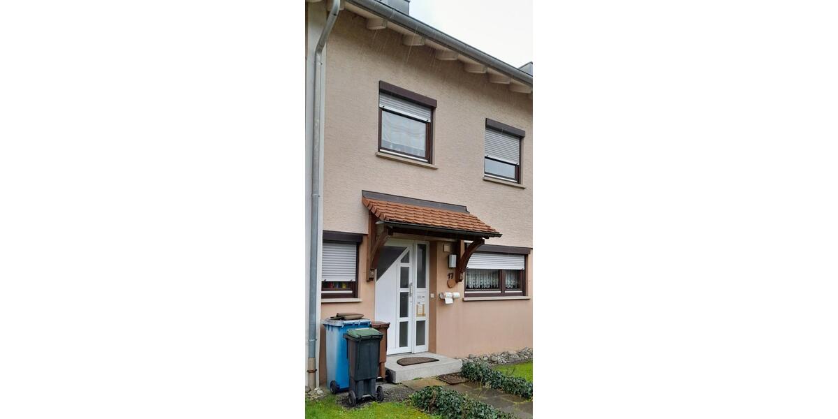 Reihenhaus Tuttlingen - 4 Zimmer, 88 m&sup2;, 270.000&euro; | Angebot:27134723