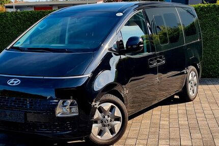 Hyundai STARIA 33.000 km 38.500 € Bad Lippspringe 33175