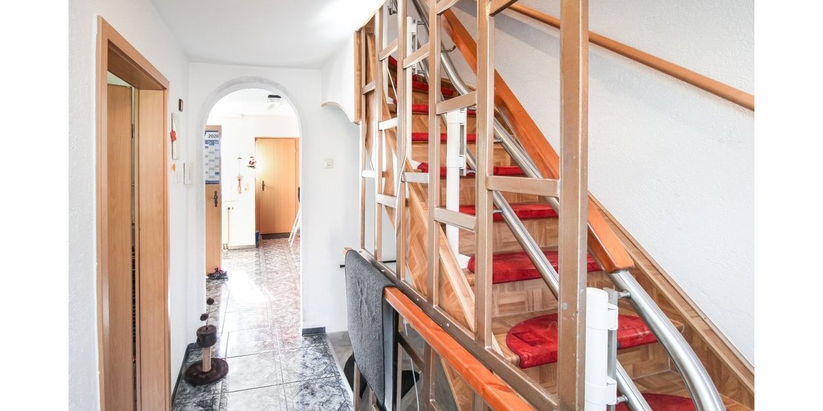 Charmantes Einfamilienhaus mit Garage & PV-Anlage in Deilingen - Einfamilienhaus Deilingen | Angebot:27008418
