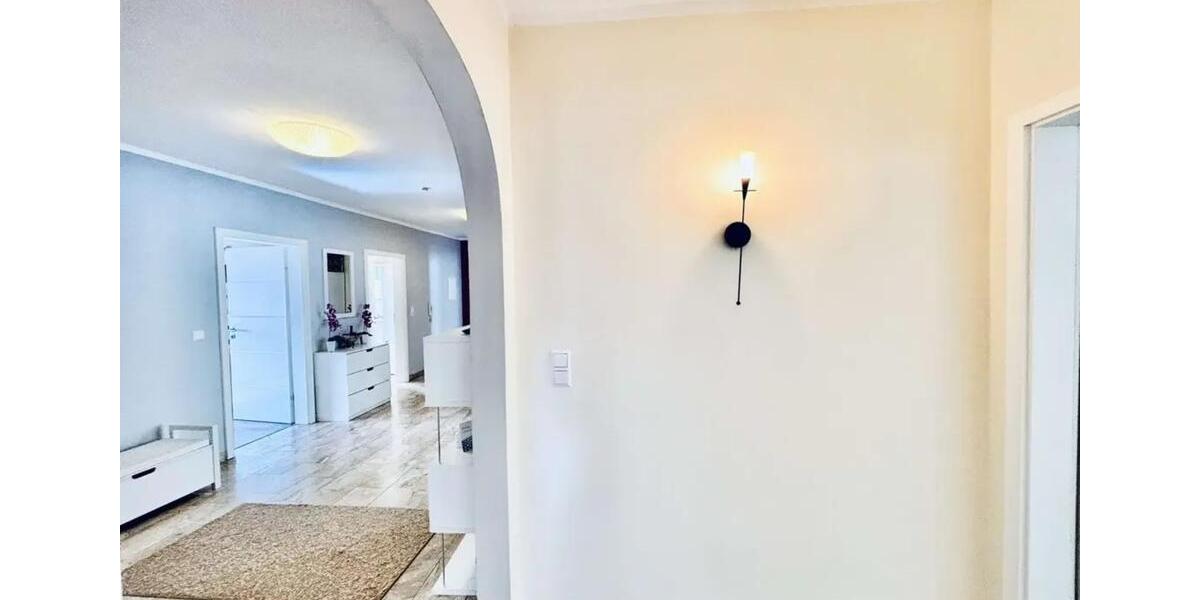 Moderne Penthouse-Wohnung in exklusiver Lage 5 zimmer