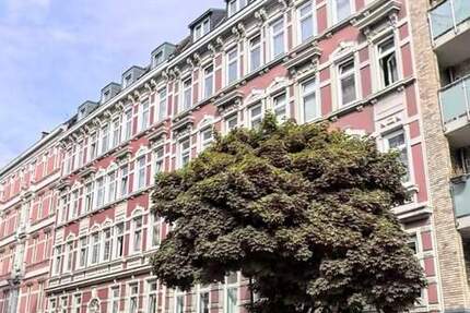 Hamburg Schanze: Modernisiertes, voll vermietetes Zinshaus mit knapp 1000 qm zimmer
