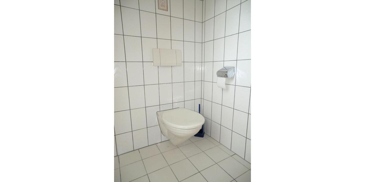 Dachgeschoßwohnung Friesenheim - 2.5 Zimmer, 71 m&sup2;, 600&euro; | Angebot:26366168
