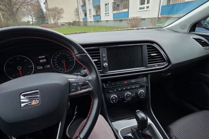 Seat Leon 124.500 km 16.500 &euro; Braunschweig 38126