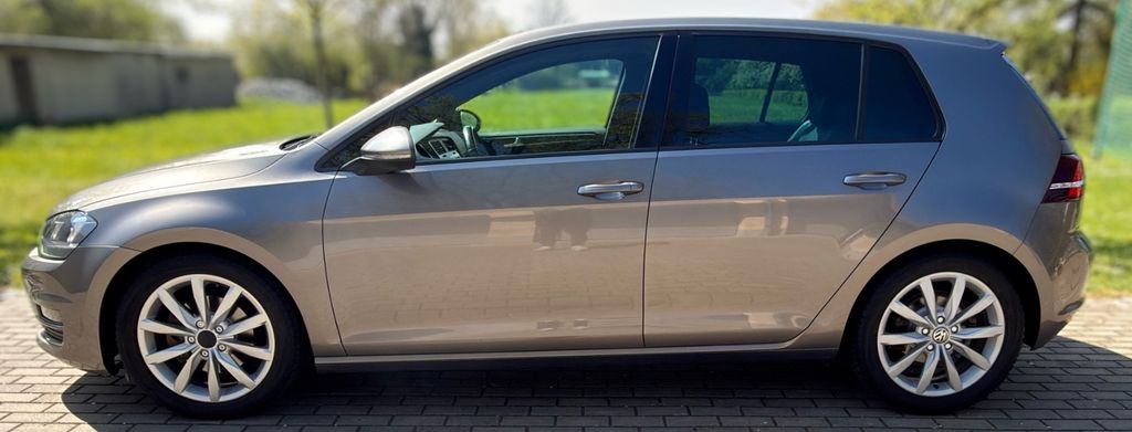 VW Golf 87.723 km 12.950 &euro; Strehla 01616