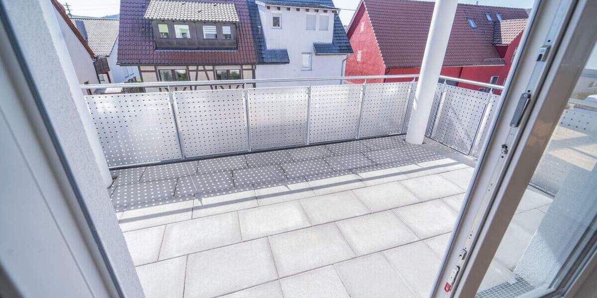 Etagenwohnung Abstatt - 4 Zimmer, 129 m&sup2;, 1.750&euro; | Angebot:24516970