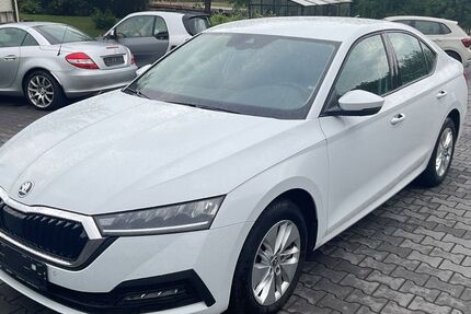 Skoda Octavia 144.200 km 14.500 &euro; Tiefenbach 94113