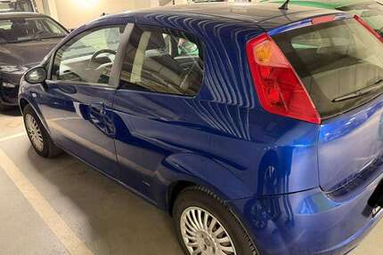 Fiat Punto 153.897 km 2.750 &euro; München, Landeshauptstadt 80997