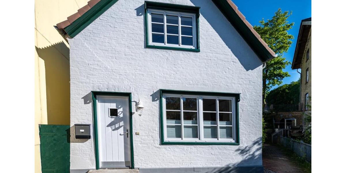 Einfamilienhaus Schleswig - 4 Zimmer, 120 m&sup2;, 349.000&euro; | Angebot:25567163