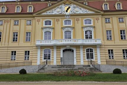 Möblierte Geschäftsräume im Schloss Wachau zimmer