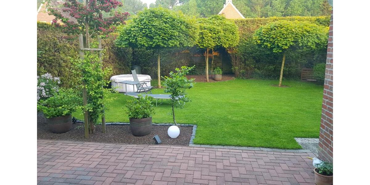 Doppelhaushälfte Norden - 3 Zimmer, 130 m&sup2;, 950&euro; | Angebot:25324066