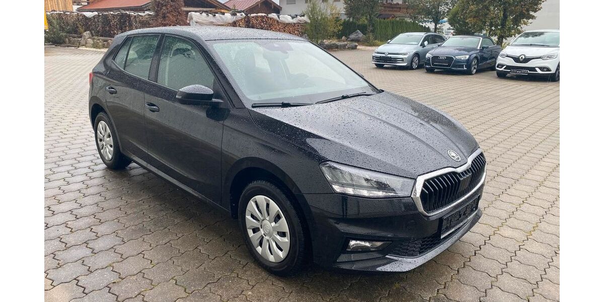 Skoda Fabia 30.352 km 16.900 &euro; Bischofswiesen 83483