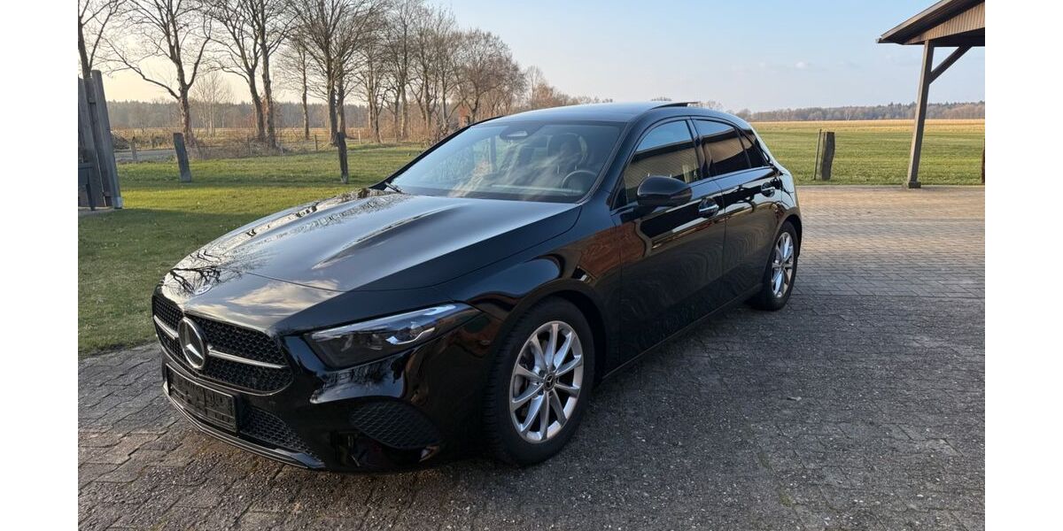 Mercedes-Benz A 200 14.172 km 43.000 &euro; Lengenbostel 27419