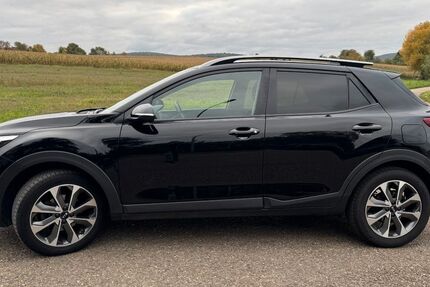 Kia Stonic 95.260 km 11.000 € Weinstadt 71384