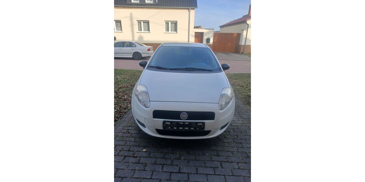 Fiat Punto 142.000 km 1.900 &euro; mahlow 15831
