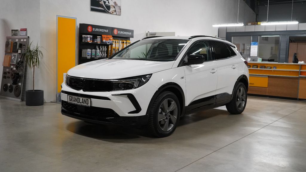Opel Grandland (X) 16.500 km 24.900 &euro; Frankenberg 35066