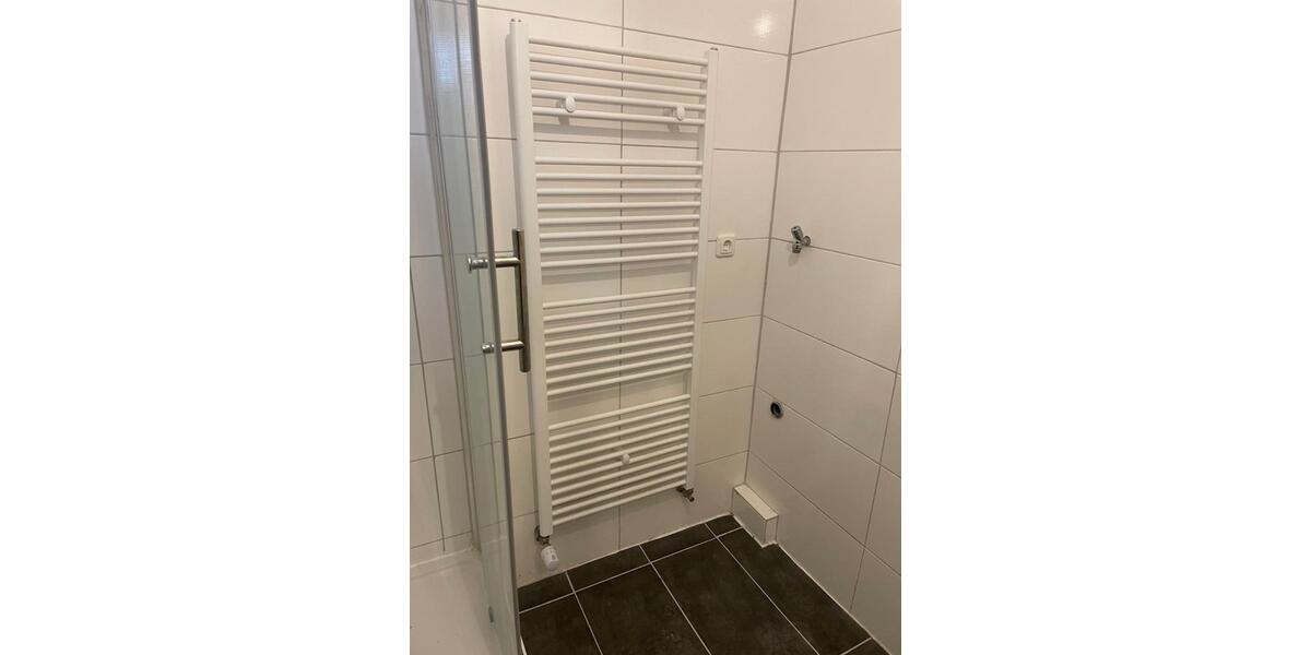 Erdgeschoßwohnung Oldenburg Etzhorn - 5 Zimmer, 110 m&sup2;, 1.000&euro; | Angebot:25420086