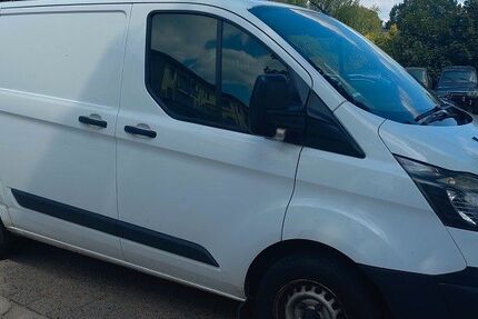 Ford Transit Custom 135.370 km 8.900 &euro; Hamburg 21031