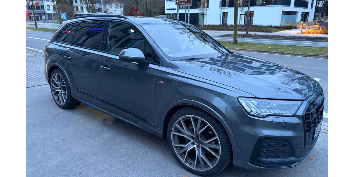 Audi Q7 77.000 km 62.200 &euro; Ganzlin 19395