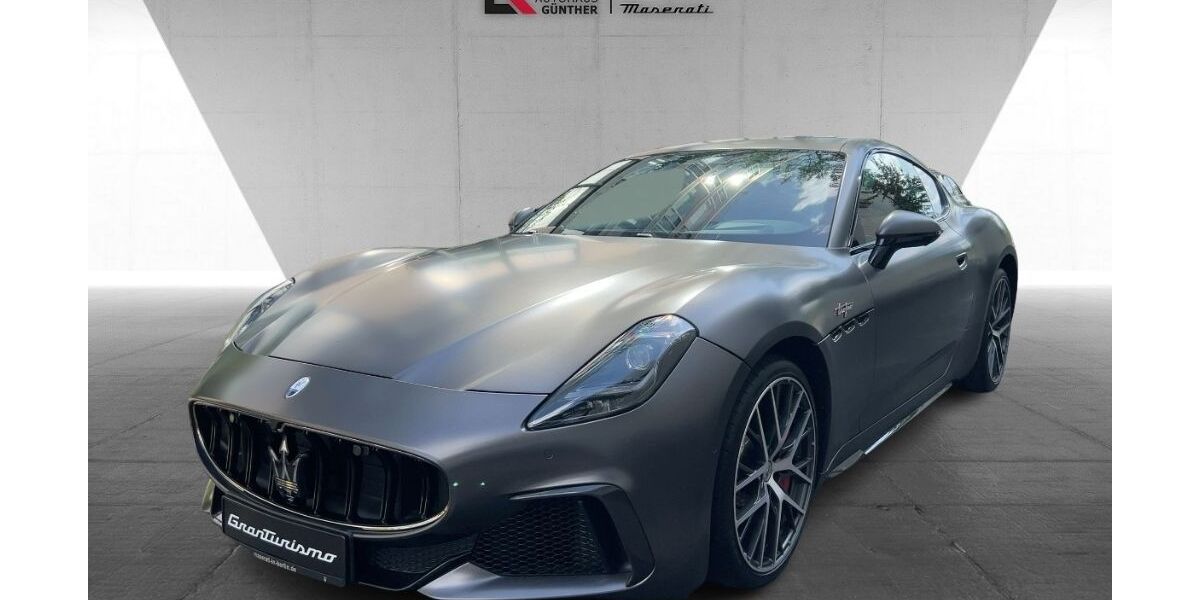 Maserati Granturismo 28.000 km 138.900 &euro; Berlin 10587