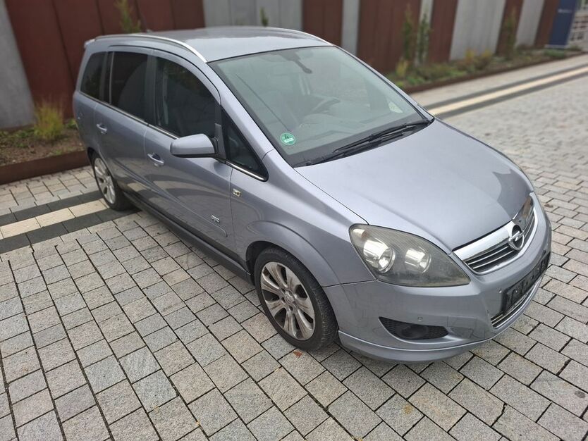 Opel Zafira 210.000 km 2.222 € zella-mehlis 98544