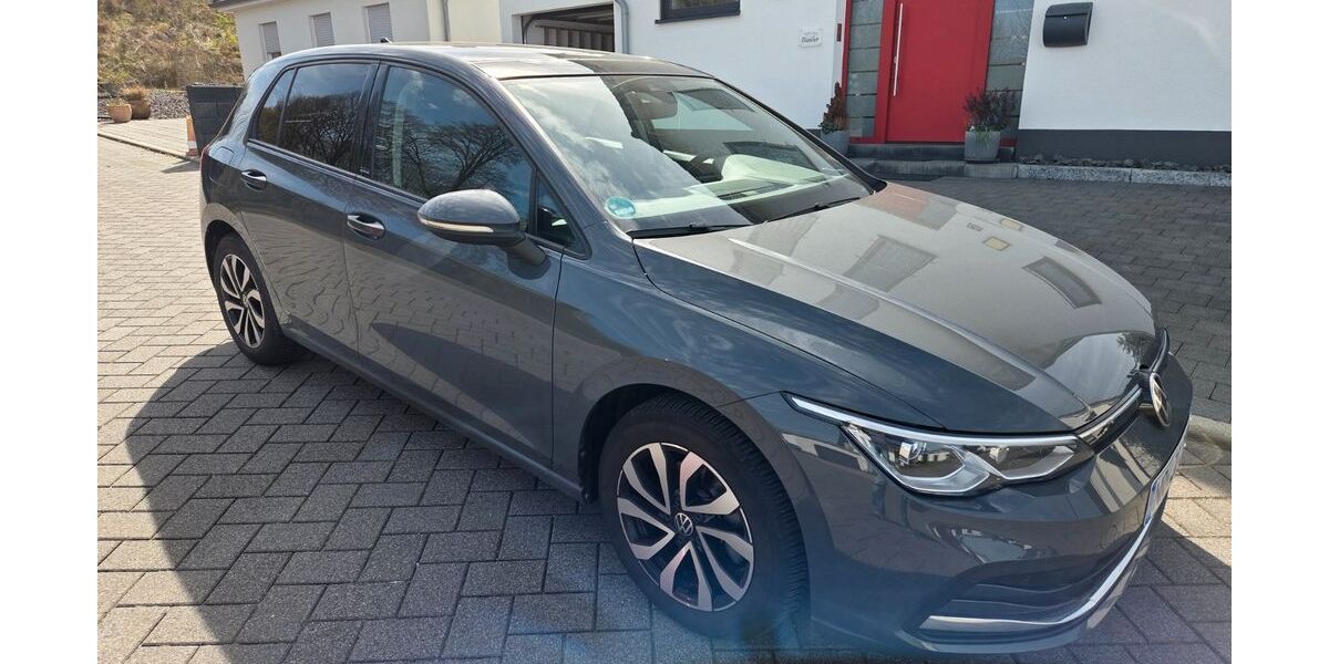VW Golf 35.000 km 21.000 &euro; Linz am Rhein 53545
