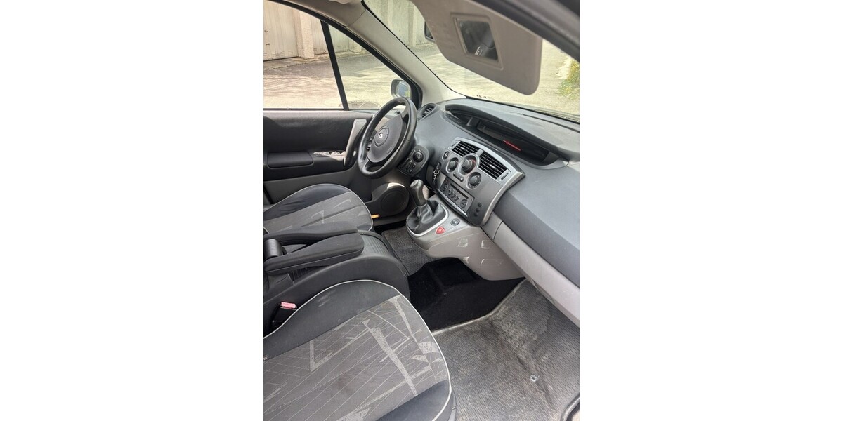 Renault Scenic 155.000 km 1.200 &euro; Putzbrunn 85640