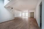 Loft im Herzen von Villingen ***Exklusiv*** Erstbezug wunderschöner Loft, Steinwurf zur Innenstadt ab sofort verfügbar Empore 2 zimmer