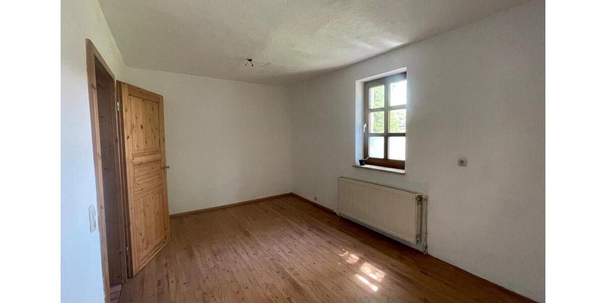 Mehrfamilienhaus, Wohnhaus Fürth Eigenes Heim - 16 Zimmer, 380 m&sup2;, 675.000&euro; | Angebot:26367841
