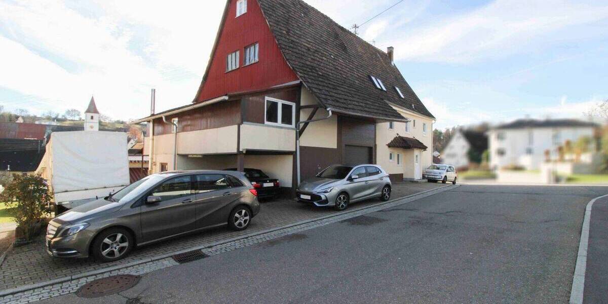 Einfamilienhaus Horb am Neckar Grünmettstetten - 9 Zimmer, 275.000&euro; | Angebot:26275929