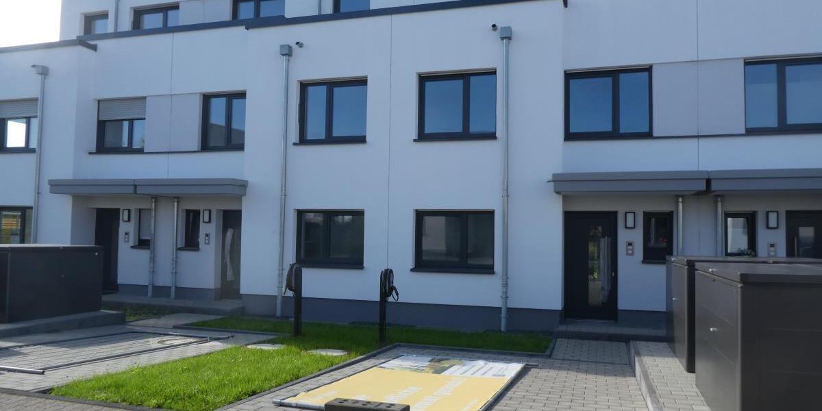 Neues KFW 40 Eckhaus Tarforster Höhe mit schöner Dachterrasse und schönem Garten - Reihenendhaus Trier Kürenz | Angebot:25281642