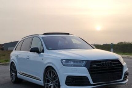 Audi Q7 101.000 km 42.400 € Harsewinkel 33428