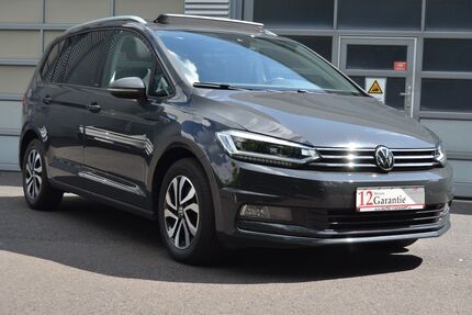 VW Touran 105.136 km 23.990 &euro; Bonn 53229