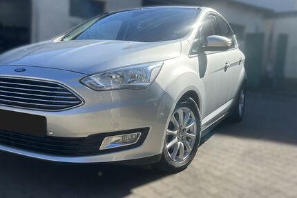 Ford C-Max 82.000 km 8.200 € Duisburg 47053