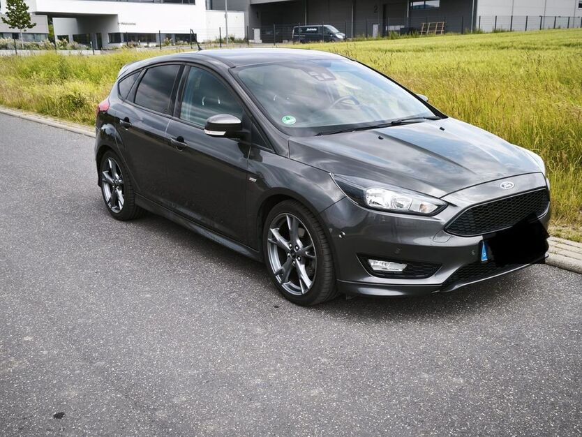 Ford Focus 113.000 km 13.000 € Oberzissen 56651
