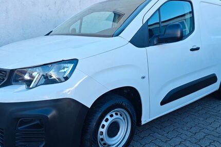 Peugeot Partner 180.000 km 6.490 &euro; Ötigheim 76470
