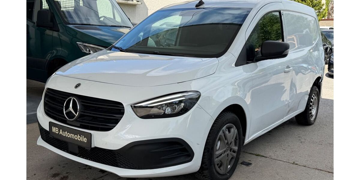 Mercedes-Benz Citan 9.000 km 13.990 &euro; München 80939