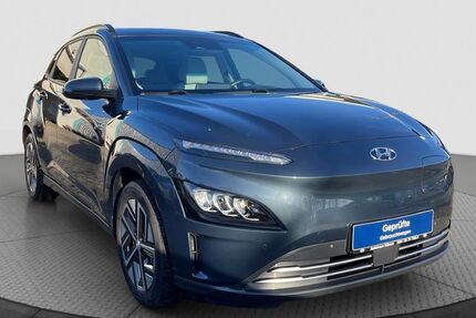 Hyundai KONA 32.421 km 23.900 € Berlin 12683