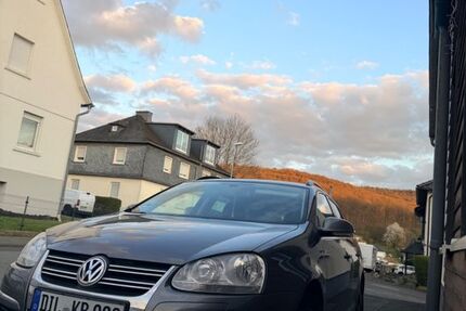 VW Golf 170.000 km 4.500 &euro; Sinn 35764