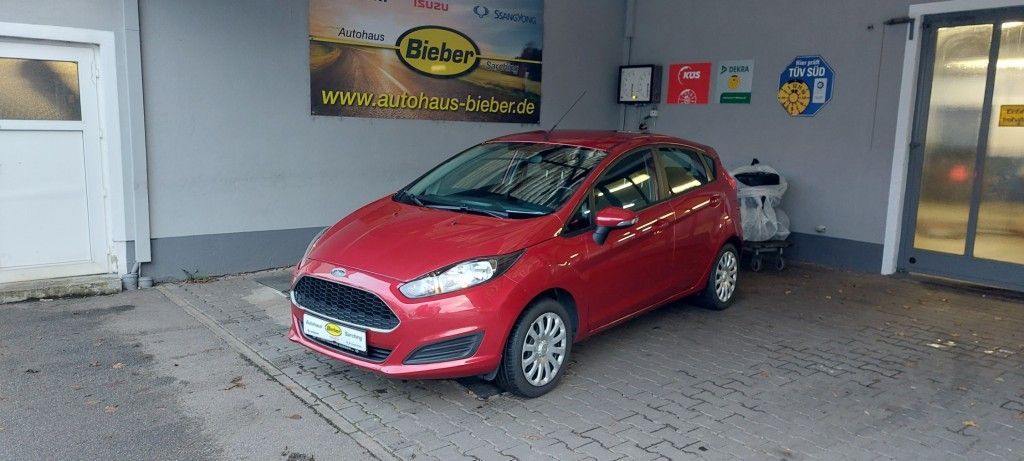 Ford Fiesta 85.890 km 7.300 &euro; Sarching 93092