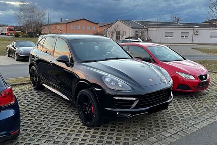 Porsche Cayenne 183.000 km 27.250 € Korntal Münchingen 70825