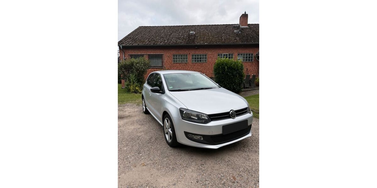 VW Polo 128.000 km 7.499 &euro; Winsen (Luhe) 21423