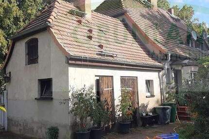 *Doppelhaushälfte auf großem Grundstück!* 4 zimmer