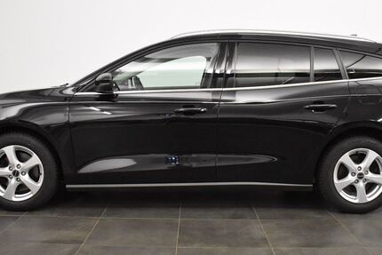 Ford Focus 114.561 km 10.980 &euro; Arnstadt 99310