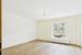 Bitte alle Anfragen erneut stellen! Wir haben keinerlei Anfragen erhalten!!! E-Mail Probleme !! 2-Zimmerwohnung mit Terrasse | Lütt Immobilien Kiel